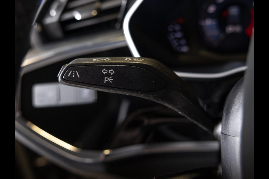 Audi Q3 35 TFSI Advanced / 150pk / S-line interieur / Leder / Keyless / Achteruitrij camera /