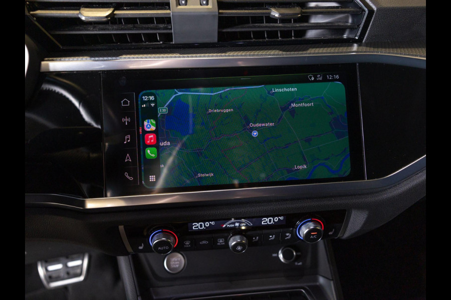 Audi Q3 35 TFSI Advanced / 150pk / S-line interieur / Leder / Keyless / Achteruitrij camera /