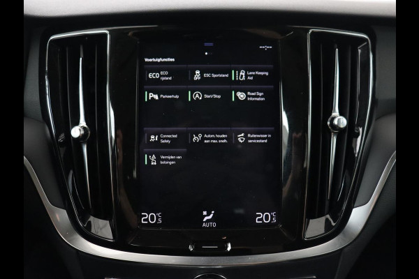 Volvo V60 2.0 D3 Momentum | Carplay | Navigatie | Full LED | Cruise control | Parkeerhulp | Climate control | Bluetooth | Digital Cockpit