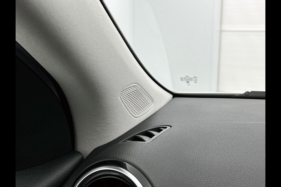 Mercedes-Benz GLA 250 e Plug-In 218PK 360° CAMERA | PANORAMADAK | WIDESCREEN