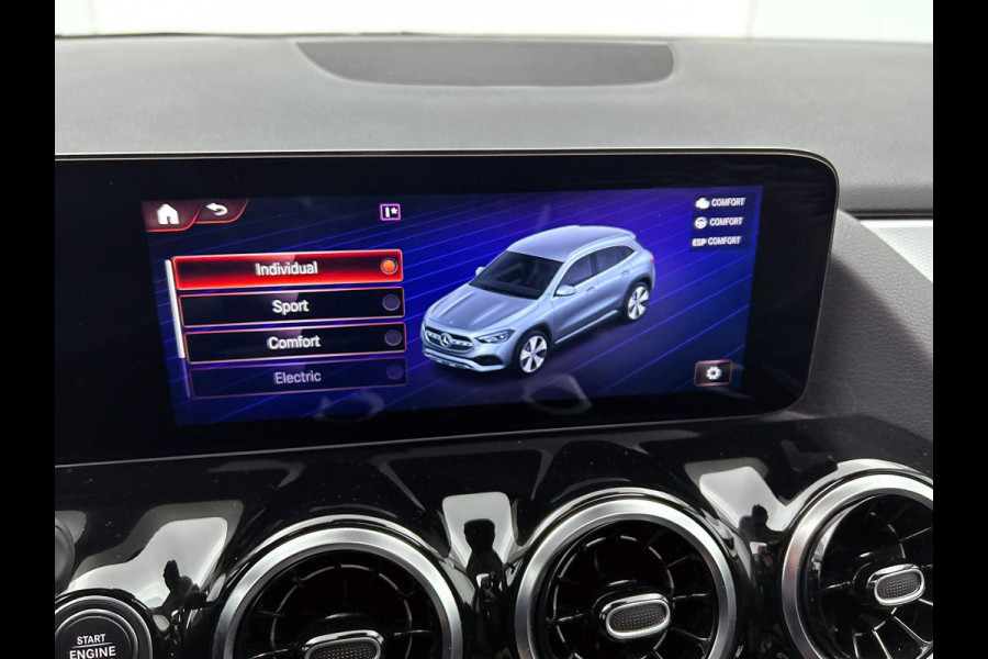 Mercedes-Benz GLA 250 e Plug-In 218PK 360° CAMERA | PANORAMADAK | WIDESCREEN