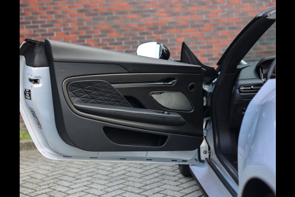 Aston Martin DB12 Volante 4.0 V8 Carbon – Bowers & Wilkins