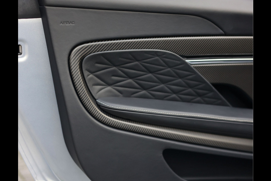 Aston Martin DB12 Volante 4.0 V8 Carbon – Bowers & Wilkins