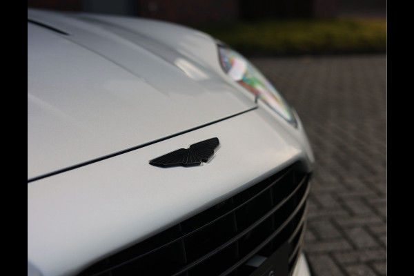 Aston Martin DB12 Volante 4.0 V8 Carbon – Bowers & Wilkins