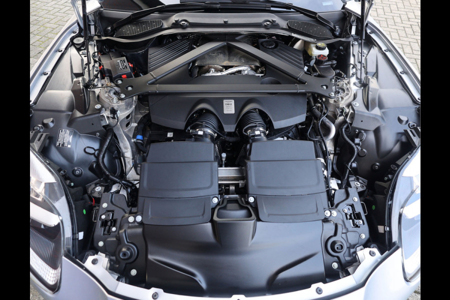 Aston Martin DB12 Volante 4.0 V8 Carbon – Bowers & Wilkins