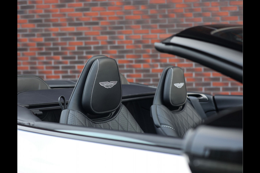 Aston Martin DB12 Volante 4.0 V8 Carbon – Bowers & Wilkins