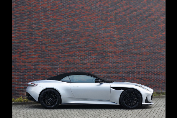 Aston Martin DB12 Volante 4.0 V8 Carbon – Bowers & Wilkins