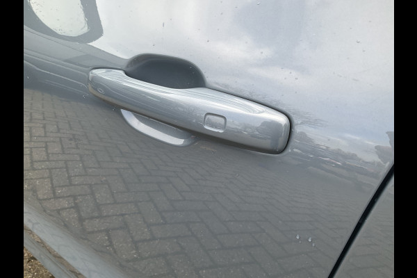 Volvo XC60 2.0 T8 Plug-in hybrid AWD Plus Dark 1Eig BLIS Memory Stoel/stuur Verw Pano Carplay