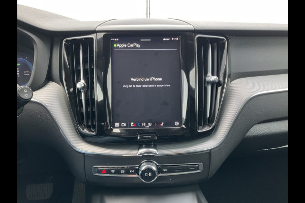 Volvo XC60 2.0 T8 Plug-in hybrid AWD Plus Dark 1Eig BLIS Memory Stoel/stuur Verw Pano Carplay