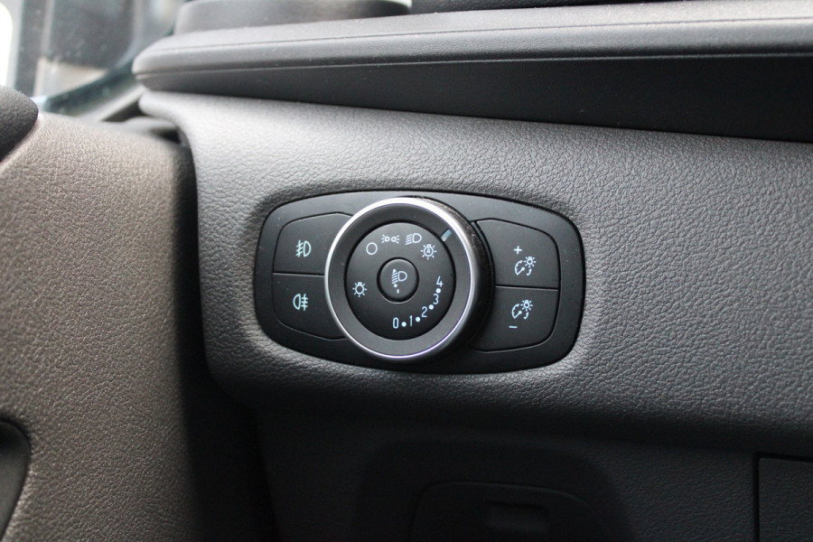 Ford Transit Custom 320 2.0 TDCI L2H1 Active DC 2x Schuifdeur - Trekhaak - Stoelverwarming - ACC - Blindspot - Carplay - Bi-Xenon - Rijklaar