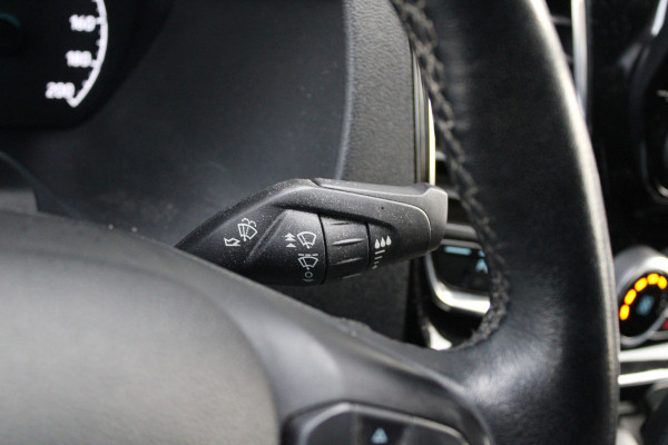 Ford Transit Custom 320 2.0 TDCI L2H1 Active DC 2x Schuifdeur - Trekhaak - Stoelverwarming - ACC - Blindspot - Carplay - Bi-Xenon - Rijklaar