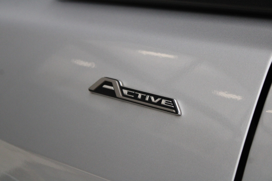 Ford Transit Custom 320 2.0 TDCI L2H1 Active DC 2x Schuifdeur - Trekhaak - Stoelverwarming - ACC - Blindspot - Carplay - Bi-Xenon - Rijklaar