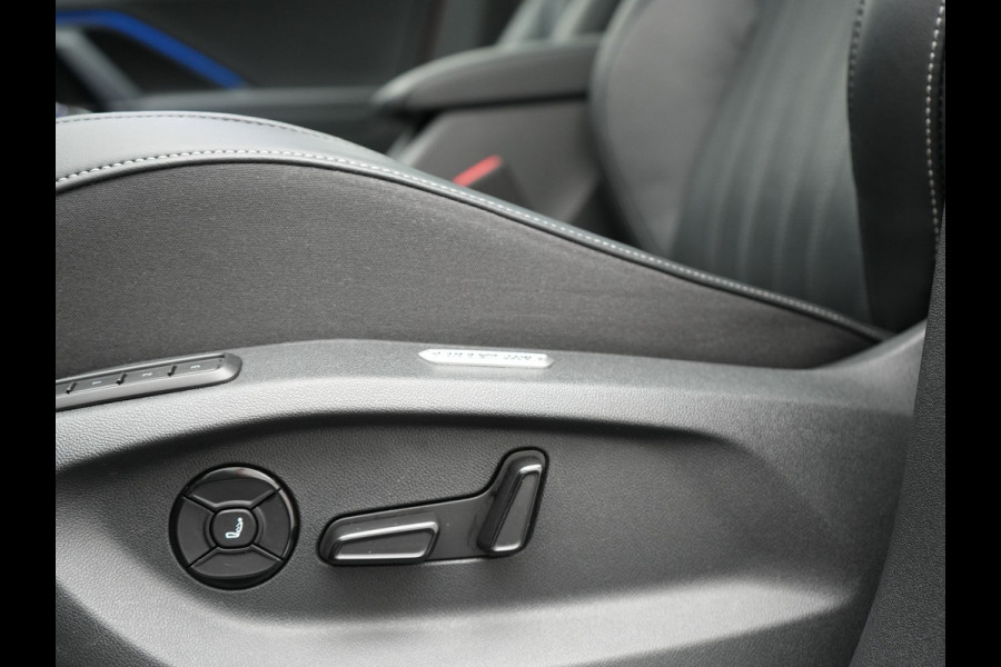 Volkswagen Tiguan 1.4 TSI eHybrid R-Line Business Plug In Hybrid 272pk Dealer O.H. PHEV | Trekhaak Af Fabriek | Panodak | Lederen Sportstoelen Massage & Memory & Ventilatie | 20"L.M | 360 Camera | Harman&Kardon | Adaptive Cruise | Stuur Verwarmd | IQ Light |