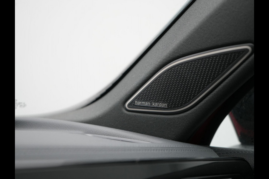 Volkswagen Tiguan 1.4 TSI eHybrid R-Line Business Plug In Hybrid 272pk Dealer O.H. PHEV | Trekhaak Af Fabriek | Panodak | Lederen Sportstoelen Massage & Memory & Ventilatie | 20"L.M | 360 Camera | Harman&Kardon | Adaptive Cruise | Stuur Verwarmd | IQ Light |