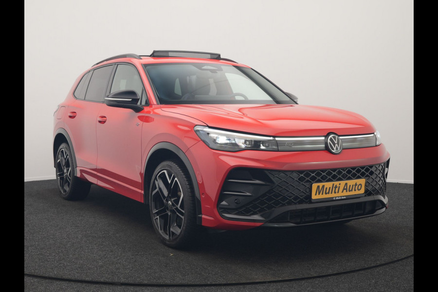 Volkswagen Tiguan 1.4 TSI eHybrid R-Line Business Plug In Hybrid 272pk Dealer O.H. PHEV | Trekhaak Af Fabriek | Panodak | Lederen Sportstoelen Massage & Memory & Ventilatie | 20"L.M | 360 Camera | Harman&Kardon | Adaptive Cruise | Stuur Verwarmd | IQ Light |