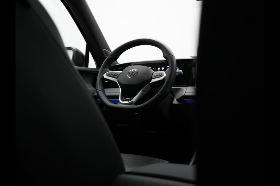 Volkswagen Tiguan 1.4 TSI eHybrid R-Line Business Plug In Hybrid 272pk Dealer O.H. PHEV | Trekhaak Af Fabriek | Panodak | Lederen Sportstoelen Massage & Memory & Ventilatie | 20"L.M | 360 Camera | Harman&Kardon | Adaptive Cruise | Stuur Verwarmd | IQ Light |