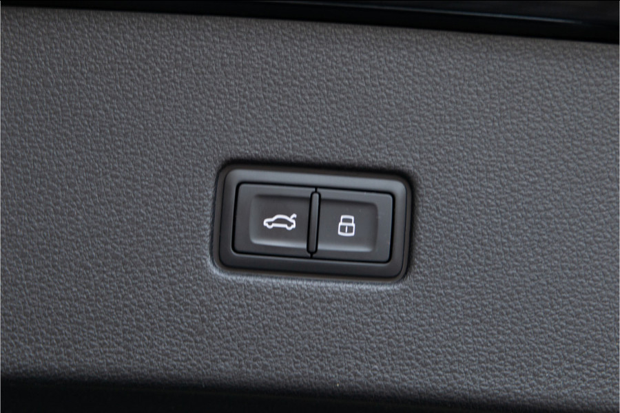 Audi Q8 60 TFSI e quattro Competition Massage, Head-up, Vierwielbesturing, B&O, Soft-Close, VOL