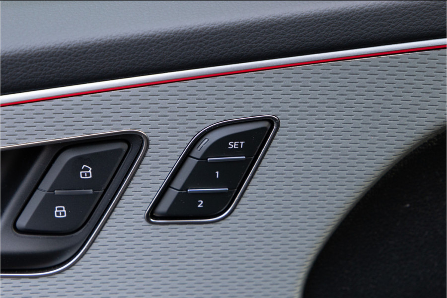 Audi Q8 60 TFSI e quattro Competition Massage, Head-up, Vierwielbesturing, B&O, Soft-Close, VOL