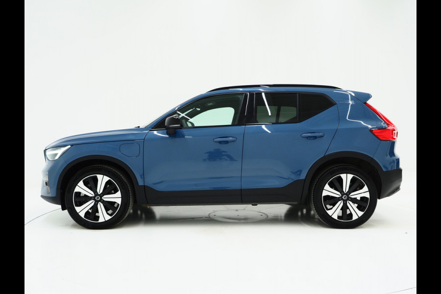 Volvo XC40 1.5 T5 Plug-in hybrid Ultimate Dark | Panoramadak | Tailored Wool Blend | Harman/Kardon | Trekhaak | 360 | Keyless