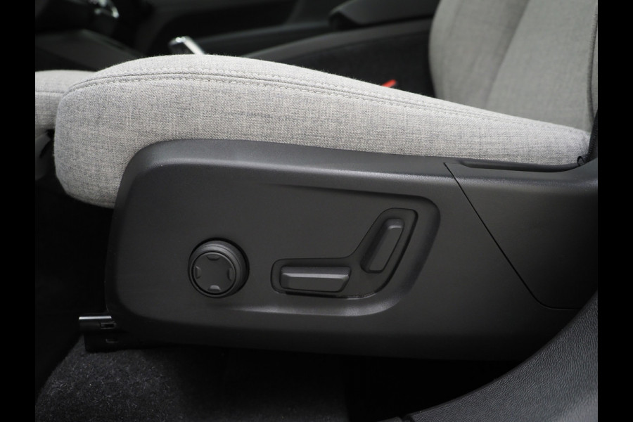 Volvo XC40 1.5 T5 Plug-in hybrid Ultimate Dark | Panoramadak | Tailored Wool Blend | Harman/Kardon | Trekhaak | 360 | Keyless