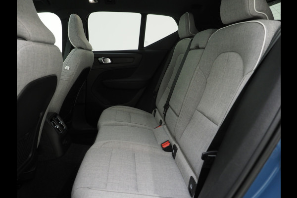 Volvo XC40 1.5 T5 Plug-in hybrid Ultimate Dark | Panoramadak | Tailored Wool Blend | Harman/Kardon | Trekhaak | 360 | Keyless