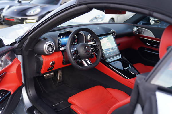 Mercedes-Benz SL-Klasse Roadster AMG 63 4MATIC+ | BTW incl | Carbon Package | Stoelkoeling | Burmester Surround Sound | 21 inch