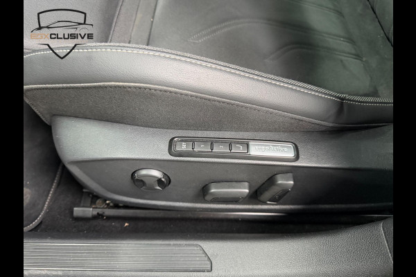 Volkswagen Golf 1.5 eTSI Life Edition Pano/HUD/Alcantara