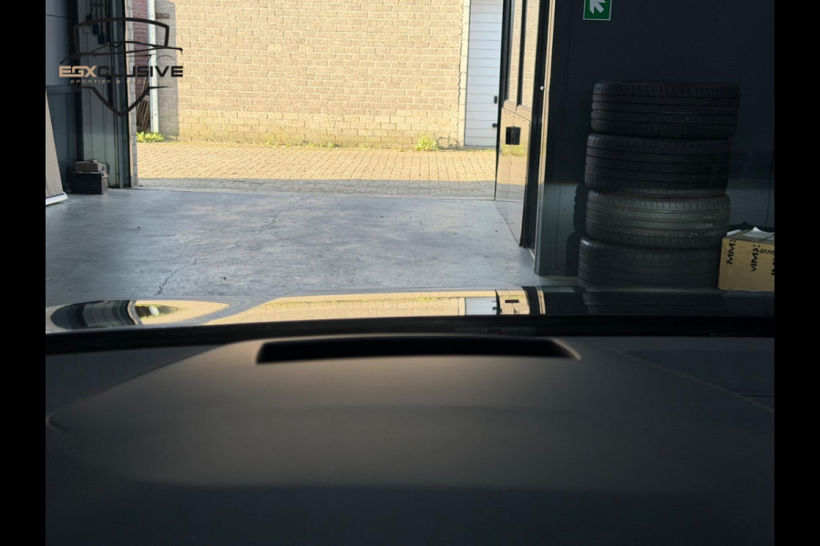 Volkswagen Golf 1.5 eTSI Life Edition Pano/HUD/Alcantara