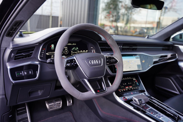 Audi A6 Avant RS 6 TFSI Quattro / BTW / Milltek / Uitlaat