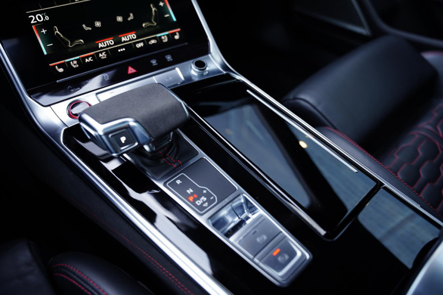 Audi A6 Avant RS 6 TFSI Quattro / BTW / Milltek / Uitlaat