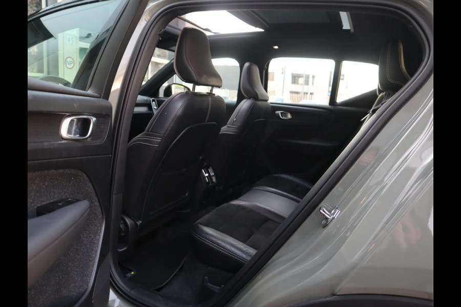 Volvo XC40 Recharge P8 AWD R-Design / Panoramadak / 360camera