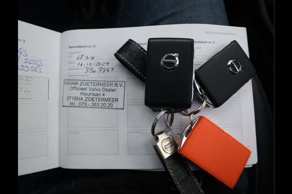 Volvo XC40 Recharge P8 AWD R-Design / Panoramadak / 360camera