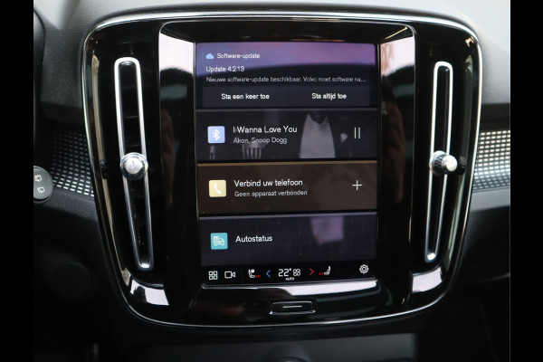 Volvo XC40 Recharge P8 AWD R-Design / Panoramadak / 360camera