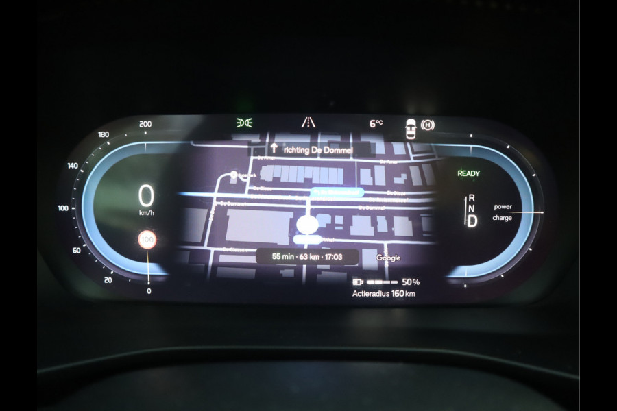 Volvo XC40 Recharge P8 AWD R-Design / Panoramadak / 360camera