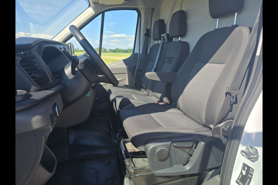 Ford Transit 350 2.0 TDCI L4 H3 Trend RWD - 170 Pk - Euro 6 - ParkeerCamera - Airco - Cruise Control