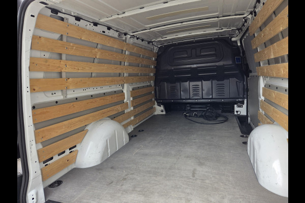 Mercedes-Benz eVito Extra Lang 41 kWh Airco Achteruitrijcamera Verwarmde voorstoel  Navigatie