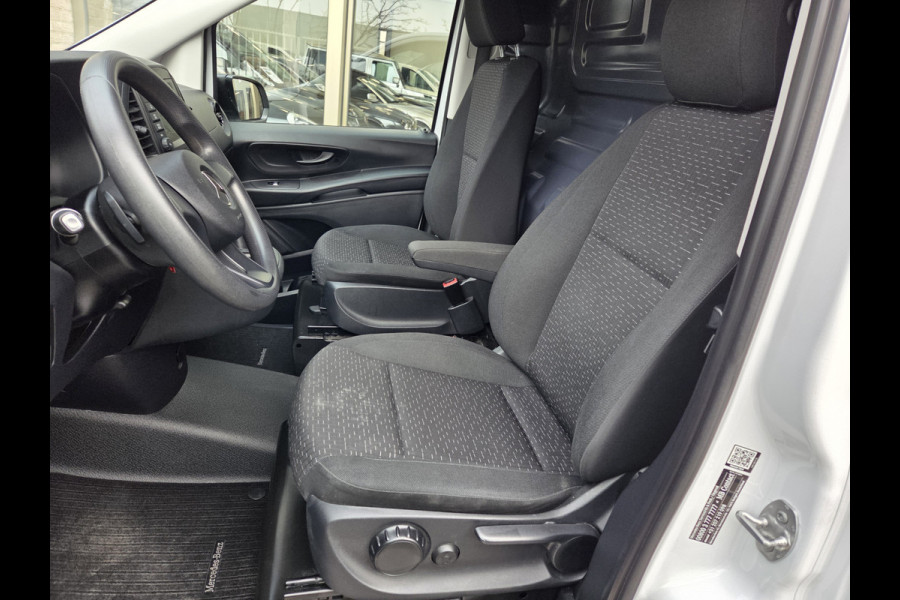 Mercedes-Benz eVito Extra Lang 41 kWh Airco Achteruitrijcamera Verwarmde voorstoel  Navigatie