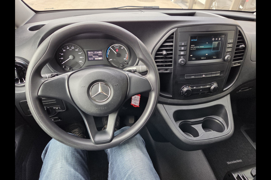 Mercedes-Benz eVito Extra Lang 41 kWh Airco Achteruitrijcamera Verwarmde voorstoel  Navigatie