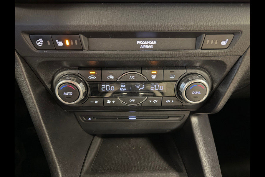 Mazda 3 2.0 SkyActiv-G 120 GT-M ACC CAMERA PARKEERSENSOREN VOOR EN ACHTER NAVI STUUR/STOELVERWARMING DODEHOEKSBEWAKING