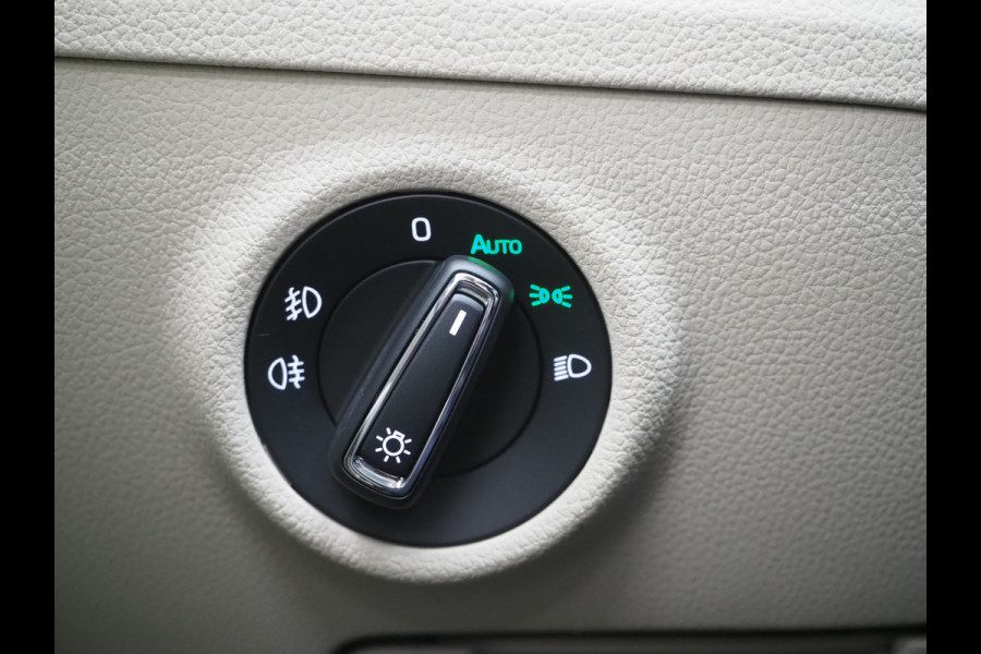 Škoda Superb Combi 1.4 TSI iV Style | Panoramadak | Canton | Leder | Camera | Keyless | Adaptive Cruise | Memory | Carplay