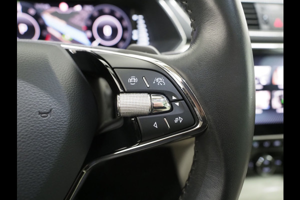 Škoda Superb Combi 1.4 TSI iV Style | Panoramadak | Canton | Leder | Camera | Keyless | Adaptive Cruise | Memory | Carplay