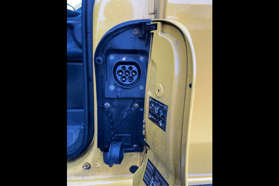 Mercedes-Benz eVito Lang 41 kWh Airco/Camera SOH 91,7% 11-2020