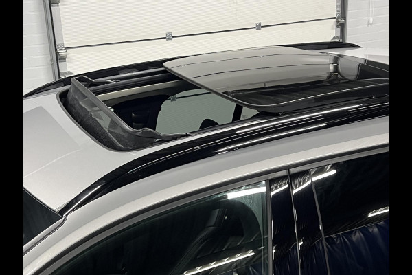 Volvo XC40 1.5 T5 Plug-in hybrid Ultimate Dark Trekhaak | Open dak | Adapt. cruise | Leder | Stoel-/stuurverwarming | Carplay