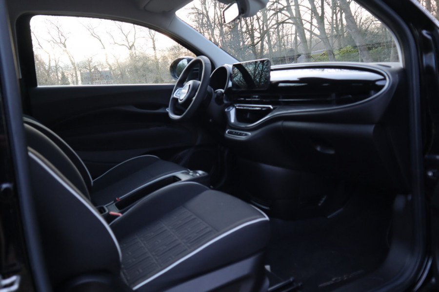 Fiat 500E Urban 42 kWh | Carplay |