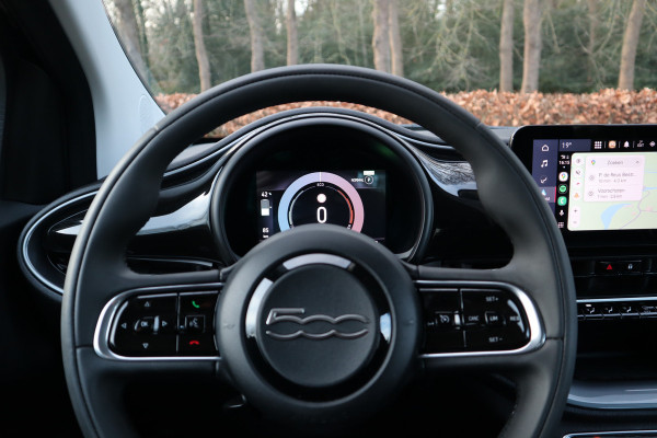 Fiat 500E Urban 42 kWh | Carplay |