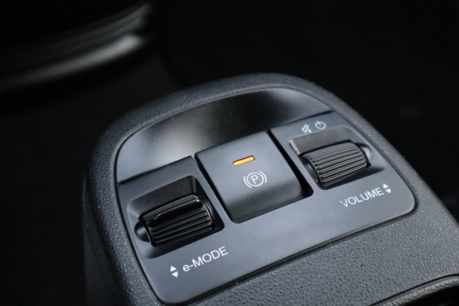 Fiat 500E Urban 42 kWh | Carplay |