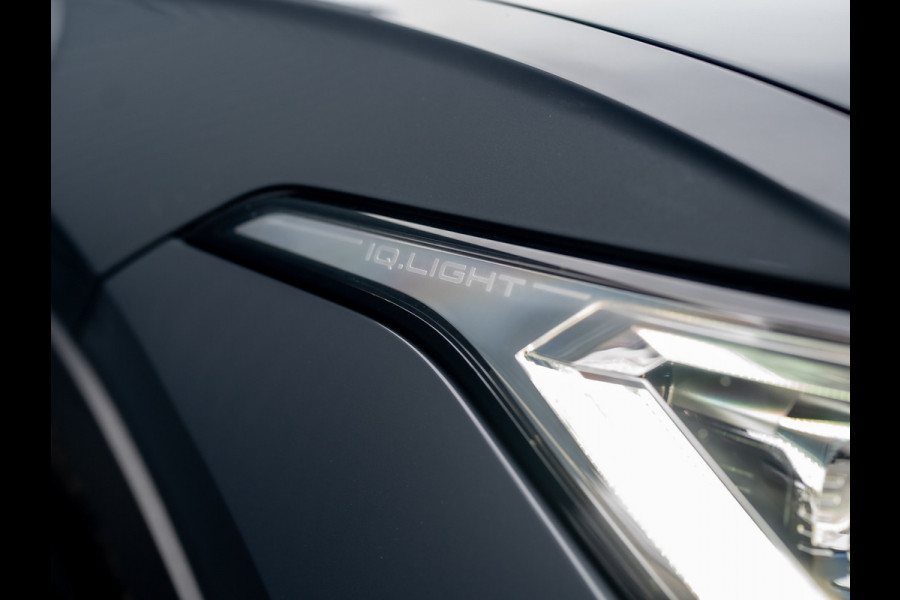 Volkswagen Tiguan 1.4 TSI eHybrid R-Line Business+ | Head Up | Trekhaak wegkl. | 20'' | IQ Light | Side Assist | Camera | Prijs Rijklaar!!