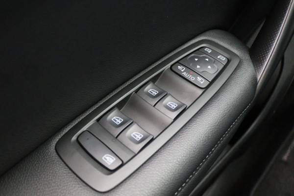 Renault Mégane Estate 1.3 TCe Intens LED, Keyless, Apple Carplay, Climate, Cruise, PDC