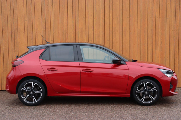 Opel Corsa 1.2 GS Line org.NL panoramadak + zwart dak stoel+stuur verwarming