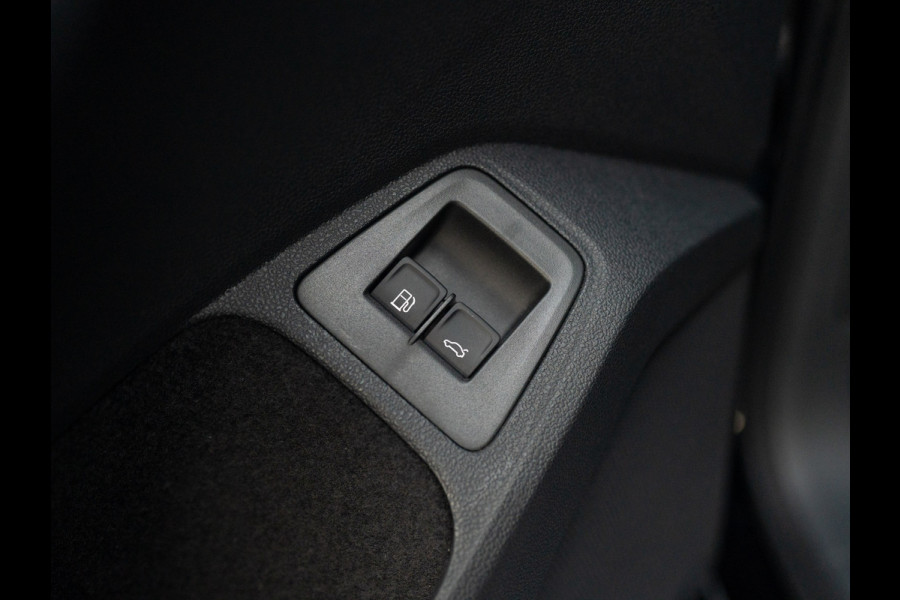 Volkswagen Tiguan 1.4 TSI eHybrid R-Line Business+ | Stoelgeheugen | Head Up | Trekhaak wegkl. | IQ Light | Camera | Keyless | Prijs Rijklaar!!